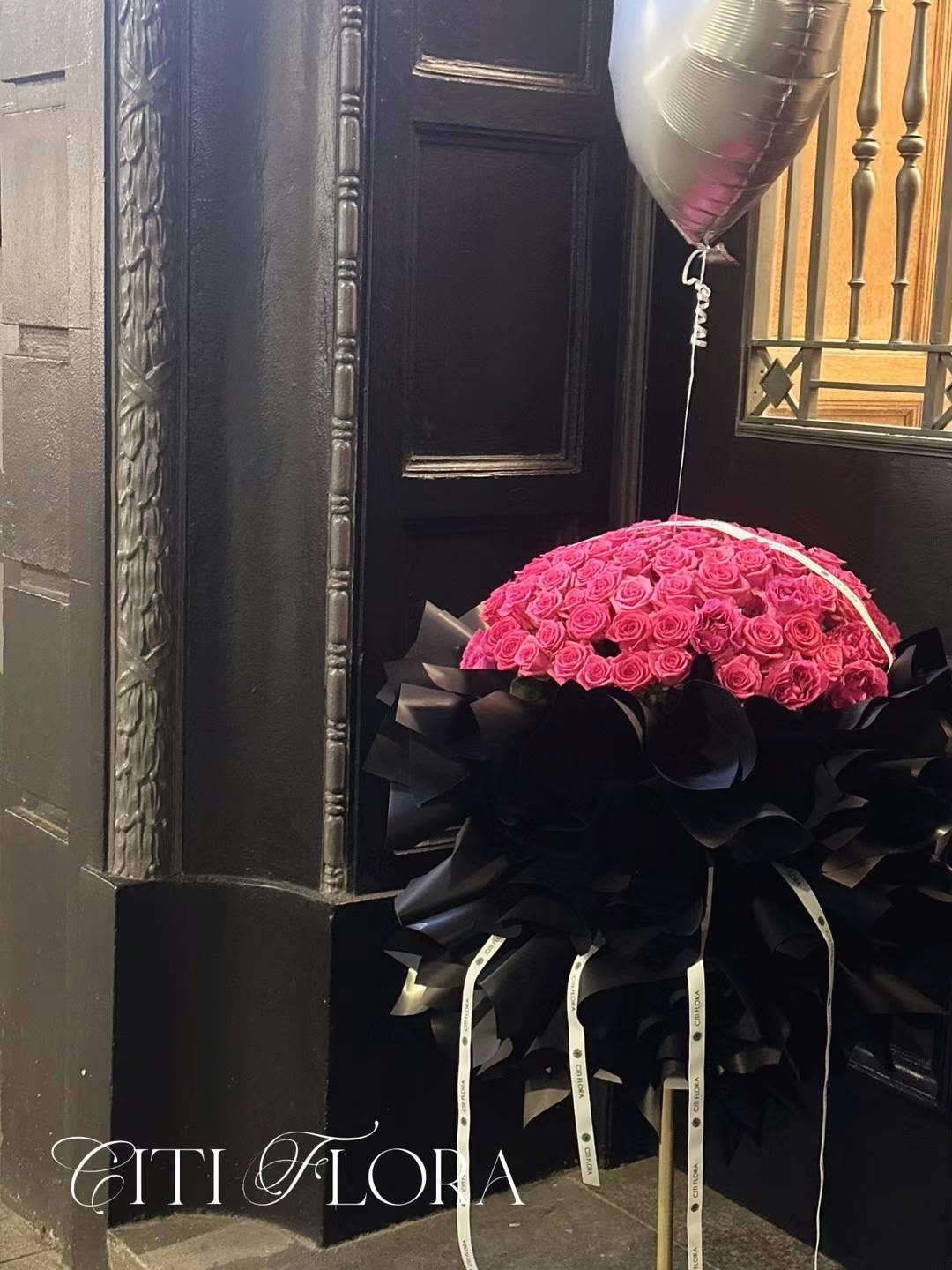 (AVO) 99-Roses Bouquet