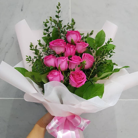 (AV18) Romantic Pink Roses
